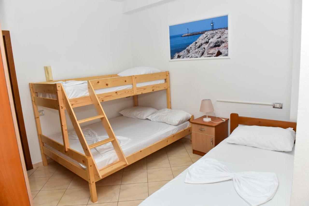 Sangiovanni Shëngjin Kültér fotó